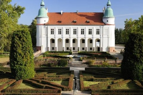 Hotele 3*** - Zamek w Baranowie Sandomierskim - zdjęcie 2