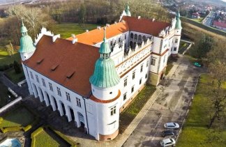 Hotele 3*** - Zamek w Baranowie Sandomierskim - obiekt - zdjęcie 3 