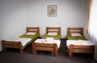 Ośrodki szkoleniowe - Centrum Szkolenia i Rekreacji KRASNOBRÓD - obiekt - zdjęcie 3 