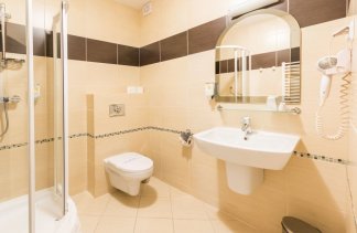 Hotele 3*** - Hotel Arena spa & wellness - Pokoje - zdjęcie 16 