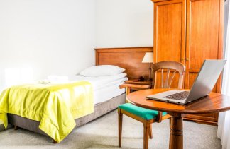 Hotele 4**** - Hotel Pod Złotą Różą - Pokoje - zdjęcie 1 