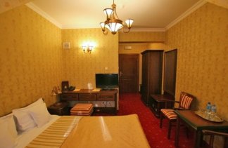 Hotele 3*** - Zespół Dworski Hotel Sarmata - obiekt - zdjęcie 6 