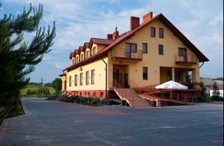 Hotele ** - Hotel & Restauracja Okrąglak - obiekt - zdjęcie 1 