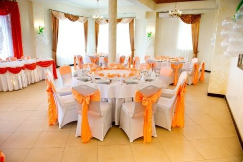 Hotele ** - Hotel & Restauracja Okrąglak - zdjęcie 2