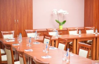 Obiekty szkoleniowe - Mazowsze - Centrum Konferencyjno Noclegowe i Karczma Staropolska - obiekt - zdjęcie 2 