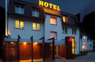 Hotele 3*** - Hotel Feniks - obiekt - zdjęcie 3 