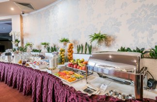 Hotele 4**** - Hotel Aurora Family & SPA - restaurant - zdjęcie 8 