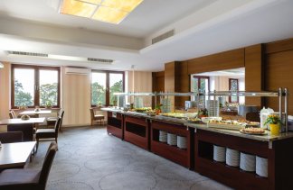 Hotele 4**** - Interferie Sport Hotel Bornit - restaurant - zdjęcie 1 