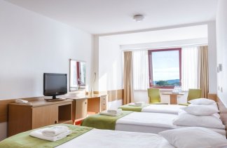 Hotele 4**** - Interferie Sport Hotel Bornit - Pokoje - zdjęcie 8 