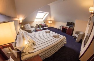 Hotele 4**** - Hotel Atrium - obiekt - zdjęcie 3 