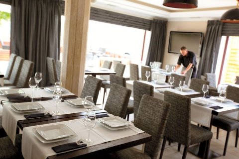 Hotele 4**** - Hotel & Medi - SPA Biały Kamień - zdjęcie 2