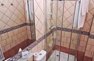 Obiekty konferencyjne - Dom Wypoczynkowy „Pod Strzechą” w Giewartowie - Pokoje - zdjęcie 5 