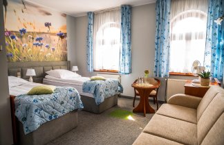 Hotele konferencyjne - Dworek Róża Poraja - Pokoje - zdjęcie 5 