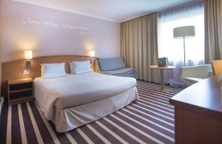 Hotele 4**** - Novotel Poznań Centrum - obiekt - zdjęcie 2 