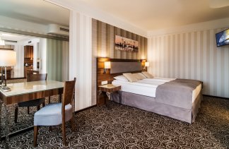 Hotele 4**** - Hotel Lord**** - Pokoje - zdjęcie 2 