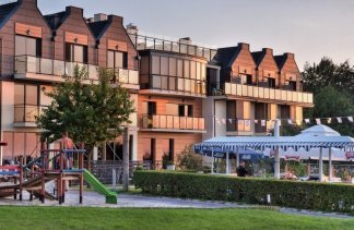 Hotele szkoleniowe - Hotel Restauracja Faleza - obiekt - zdjęcie 1 