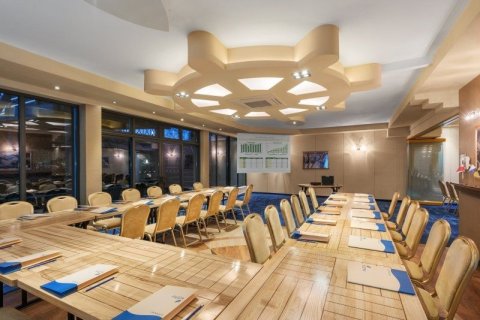 Hotele szkoleniowe - Hotel Restauracja Faleza - zdjęcie 2