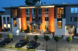 Hotele 3*** - Hotel Kuracyjny - obiekt - zdjęcie 1 