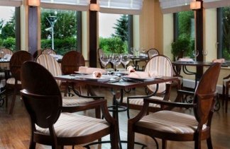 Hotele 3*** - Hotel Kuracyjny - obiekt - zdjęcie 2 