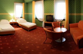 Ośrodki konferencyjne - Ośrodek Wczasowy "Helena" - obiekt - zdjęcie 17 