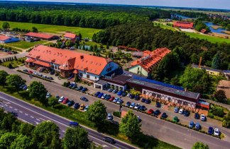 Hotele 3*** - Hotel - Restauracja Delicjusz - obiekt - zdjęcie 1 