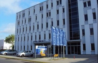 Hotele 3*** - Hotel Safir*** - obiekt - zdjęcie 1 