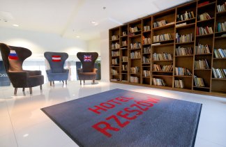 Hotele 4**** - Hotel Rzeszów - obiekt - zdjęcie 3 