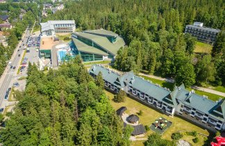 Antałówka i Aqua Park Zakopane z lotu ptaka