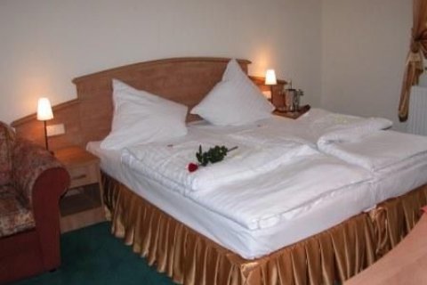 Hotele 3*** - Hotel Bugatti - zdjęcie 2