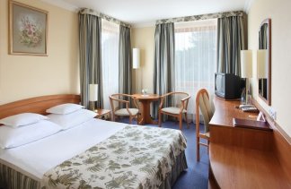 Hotele 3*** - Hotel Bartan - obiekt - zdjęcie 2 