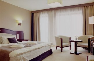 Hotele 3*** - Hotel Alhar - obiekt - zdjęcie 3 