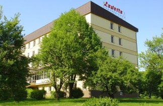 Hotele 3*** - Hotel Laworta - obiekt - zdjęcie 1 