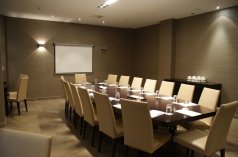 Hotele 4**** - Hotel NH Poznań - zdjęcie 3