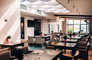 Hotele 3*** - Terminal Event Center - restaurant - zdjęcie 1 