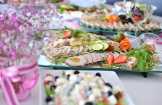 Hotele 3*** - Bazuny Hotel*** & SPA - restaurant - zdjęcie 2 