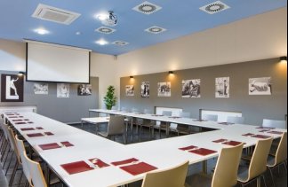 Hotele 3*** - Automobil Hotel - obiekt - zdjęcie 5 