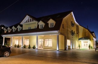 Pensjonat - W Krainie Alicji - obiekt - zdjęcie 1 