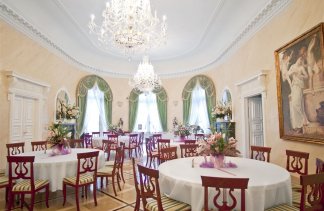 Pałace - Pałac Pass - obiekt - zdjęcie 3 