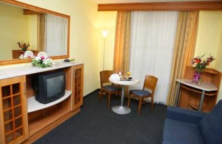 Hotele 3*** - Hotel 500 Tarnowo Podgórne - obiekt - zdjęcie 5 