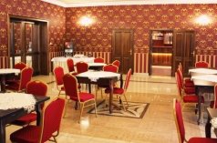 Hotele 3*** - Centrum Bankietowo-Konferencyjne Korona Palace - zdjęcie 4