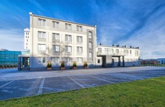 Hotele 3*** - Hotel*** Feniks - obiekt - zdjęcie 1 