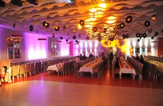 nowoczesne - Sunny Club - obiekt - zdjęcie 6 