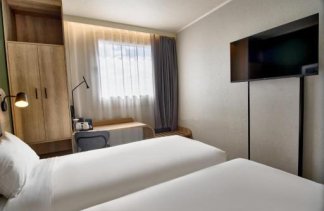 Hotele 3*** - Hotel Campanile Łódź - Pokoje - zdjęcie 3 