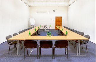 Ośrodki szkoleniowe - Centrum Szkoleniowe Falenty - obiekt - zdjęcie 4 