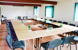 Ośrodki szkoleniowe - Centrum Szkoleniowe Falenty - obiekt - zdjęcie 2 